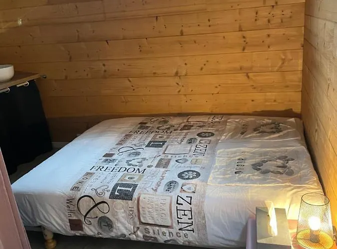 Chez Stephane Et Emilie *