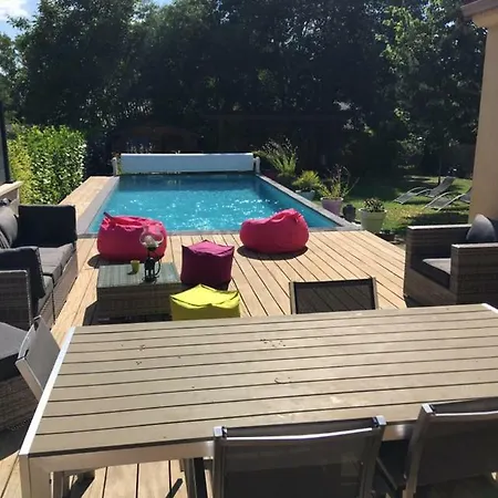 Chez Stephane Et Emilie Rum i privatbostad Grenade-sur-Garonne